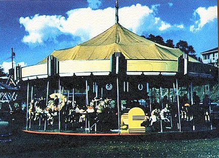 Division Street Carousel - Color